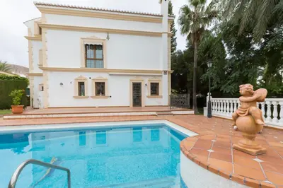 Piscina en o cerca de Chalet Villadulce