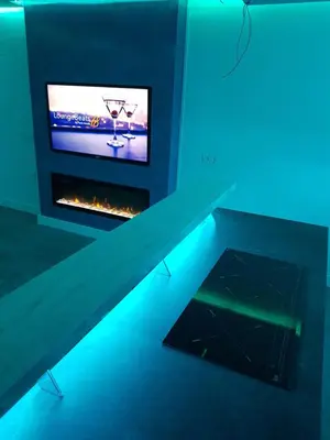Una televisión o centro de entretenimiento en Apartamento SOLYMAR 3
