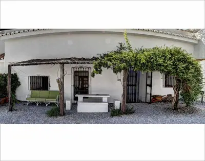 Jardín al aire libre en Cueva Alfano