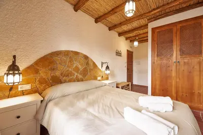Cama o camas de una habitación en La Almunia de la Alpujarra