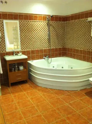Un baño de Hotel Donde Caparrós