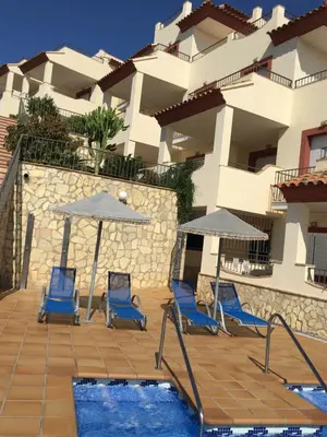 Piscina en o cerca de Apartamentos Turísticos Mirador Del Mar 2A