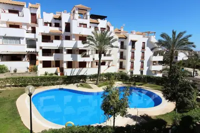 Piscina en o cerca de Altos de Nuevo Vera