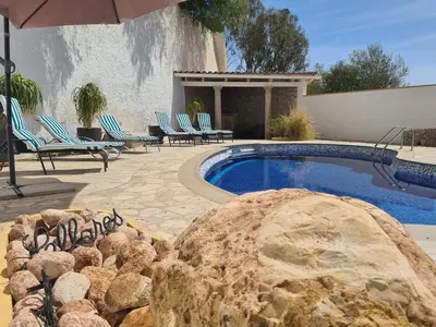 Piscina en o cerca de Villa Sellares