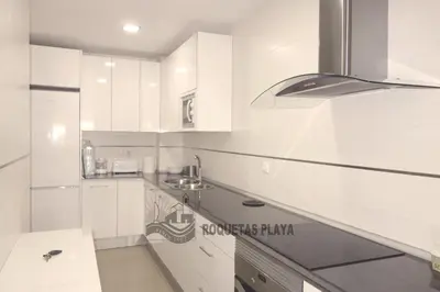 Una cocina o zona de cocina en Apartamento Playa Serena