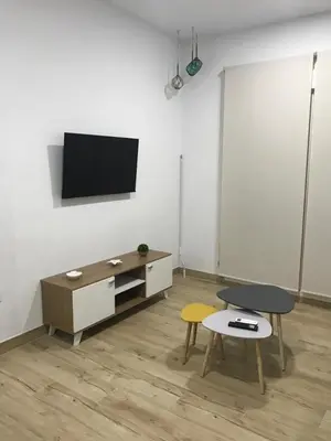Una televisión o centro de entretenimiento en Martina 3 y 4