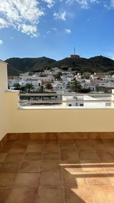 Vista general de una montaña o vista desde the country house