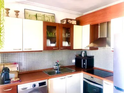 Una cocina o zona de cocina en ÁTICO DELUXE entre CENTRO y PLAYA Salinas con TERRAZA, WIFI, PISCINA climatizada, GYM, SAUNA y GARAJE -Smart TV