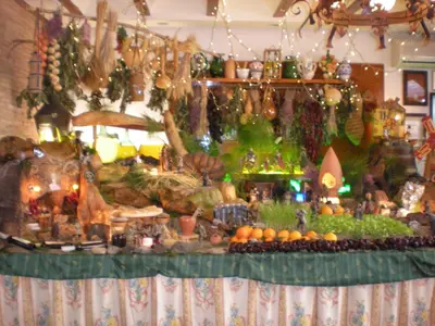 Comida en o cerca de este hotel