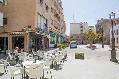 Edificio en el que se encuentra el hostal o pensión