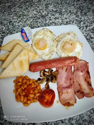 Comida en o cerca de este hostal o pensión