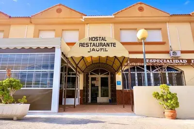 Fachada o entrada de Hostal Jaufil