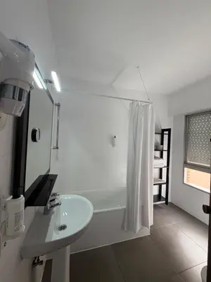 Un baño de Hotel Carlos III