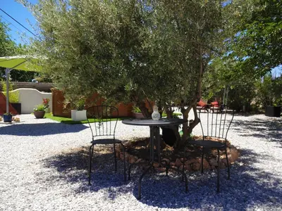 Jardín al aire libre en Cuevas de la Paz - Cave House Holidays