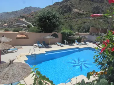 Piscina en o cerca de Cedra 5, Holiday home, cosy apartment