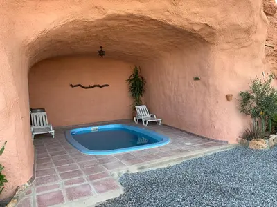 Piscina en o cerca de Cuevas el Torriblanco