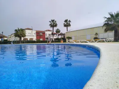 Piscina en o cerca de Apartamento Naturista con jardín Torremar Natura Junto a la playa