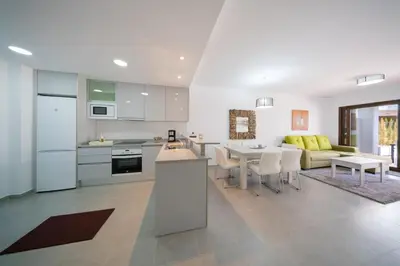 Una cocina o zona de cocina en Apartment Cerezas