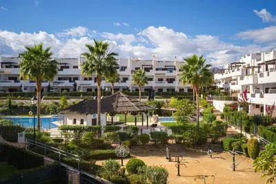 Piscina en o cerca de Pasas