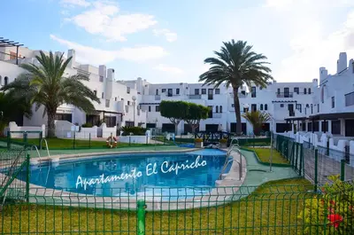 Piscina en o cerca de APARTAMENTO EL CAPRICHO DE AGUAMARGA