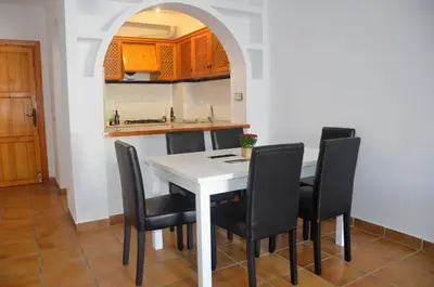 Una cocina o zona de cocina en APARTAMENTO EL CAPRICHO DE AGUAMARGA