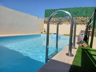 Piscina en o cerca de Atico con piscina privada