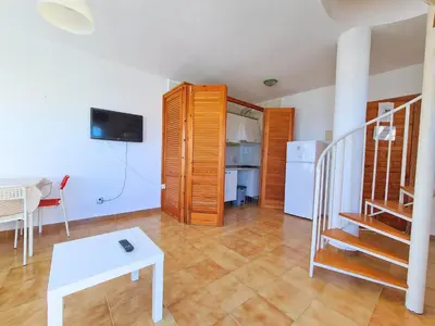 Una televisión o centro de entretenimiento en Catalejo1 un dormitorio