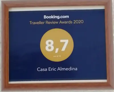 Certificado, premio, señal o documento que está expuesto en Casa Eric Almedina