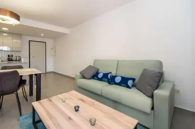 Una cocina o zona de cocina en Verde