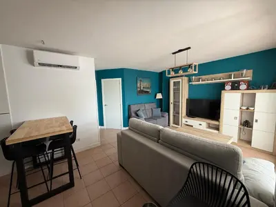 Una televisión o centro de entretenimiento en VERA PLAYA