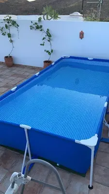 Instalaciones para jugar al ping pong en Casa del Capitan o alrededores