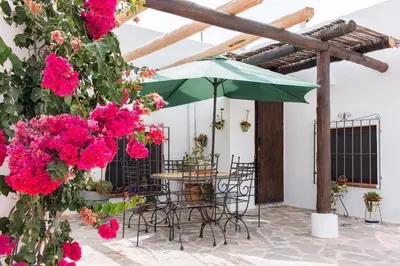 Un patio o zona al aire libre en VILLA AURORA NÍJAR Parque Natural Cabo Gata