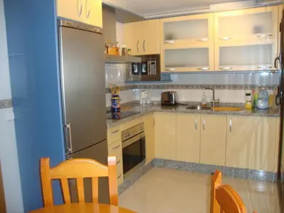 Una cocina o zona de cocina en Apartamento 2 hab.en El Parador