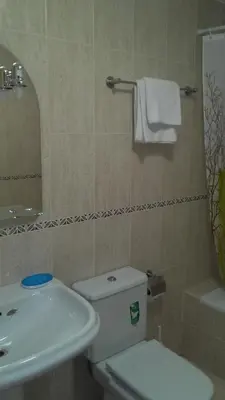 Un baño de Apartamento 3 Hab. en el Parador