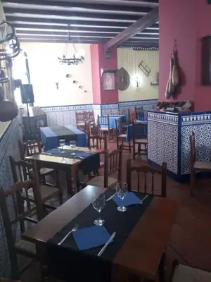 Un restaurante o sitio para comer en La Posada de Eustaquio