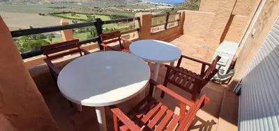 Un balcón o terraza de Mojacar Playa para Familias