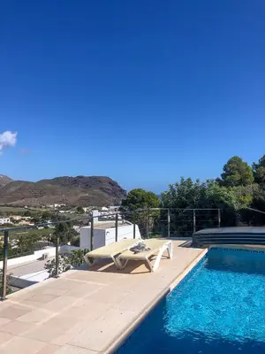 Piscina en o cerca de Blu las negras