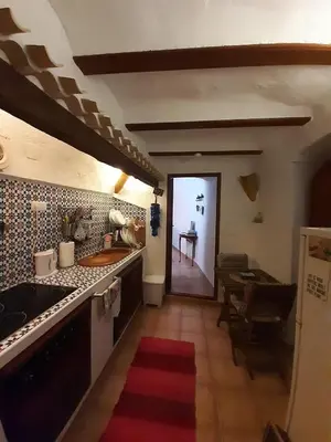Una cocina o zona de cocina en Cuevas Galera - Cuevas de la Luz