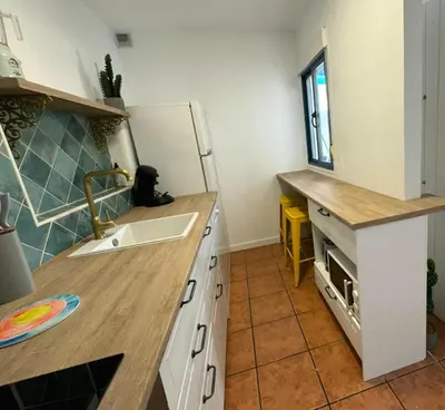 Una cocina o zona de cocina en Las Negras CENTRO. Al lado del mar. Con dos terrazas