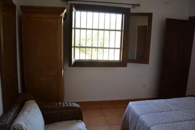 Cama o camas de una habitación en Villa Garcia - Old Reformed Cortijo