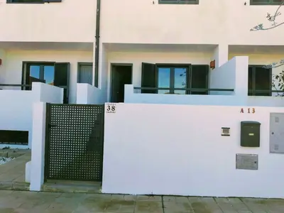 Plano de Trendy Homes Casa Nerida