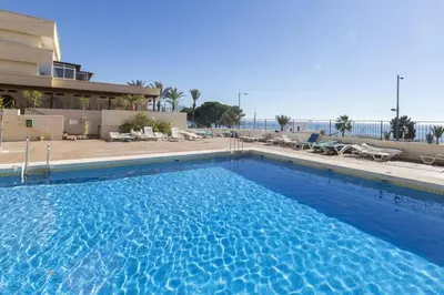 Piscina en o cerca de APARTAMENTO PRIMERA LINEA