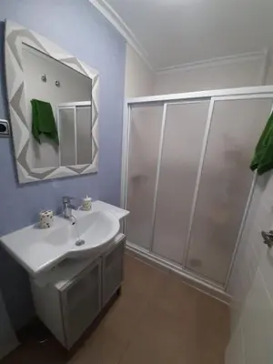 Un baño de House Parra