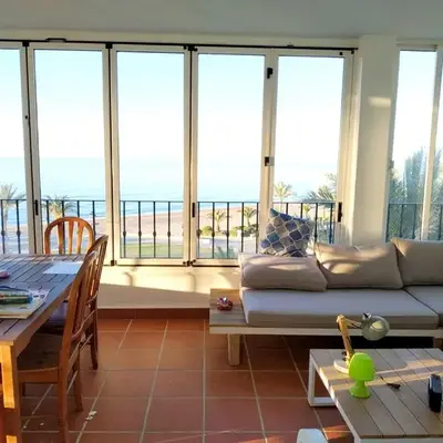 Spacious house in Roquetas de Mar