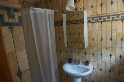 Un baño de Cortijo del Aguila