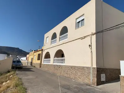 Edificio en el que se encuentra el apartamento