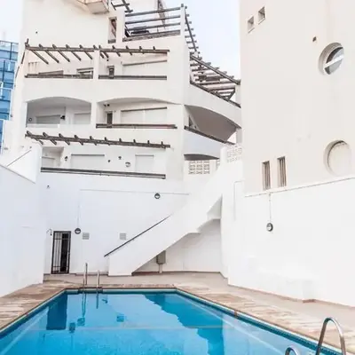 Coqueto Apartamento con vistas al mar y piscina