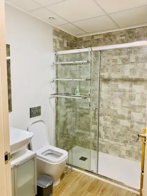 Un baño de Rosa Chenz