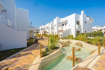 Piscina en o cerca de Rosa Chenz