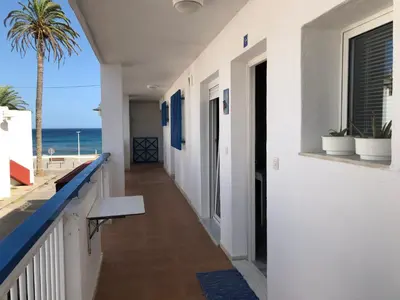 Un balcón o terraza de Apartamento Algazul